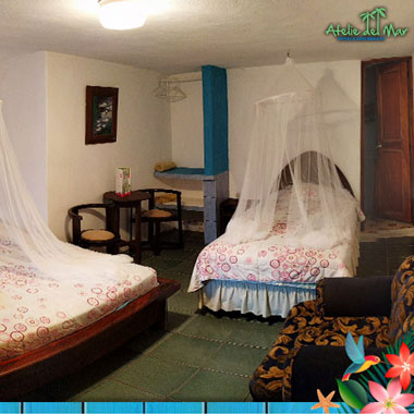 1 double 1 single bed 2 - 3 P.